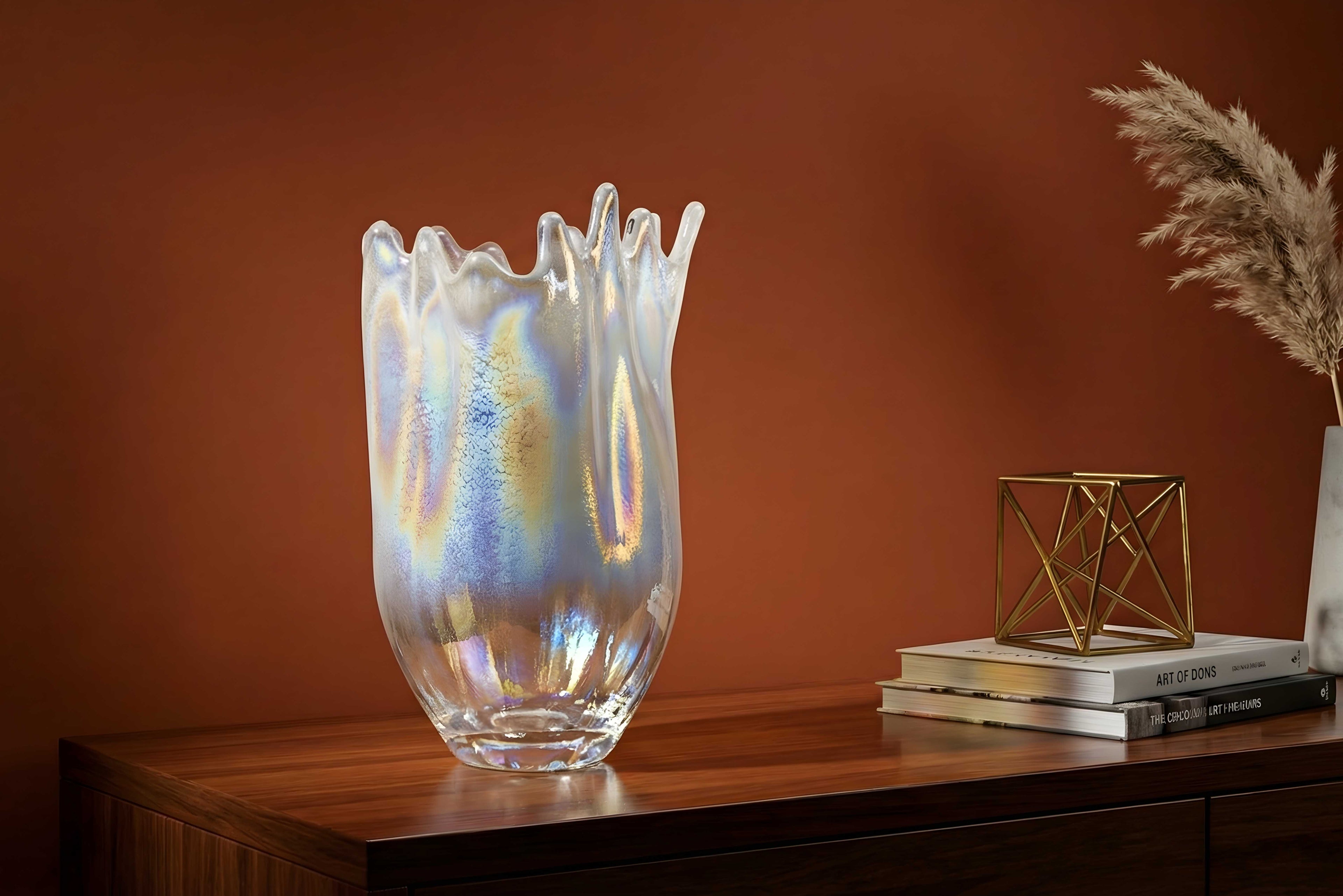 Ivory Glow Modern Vase