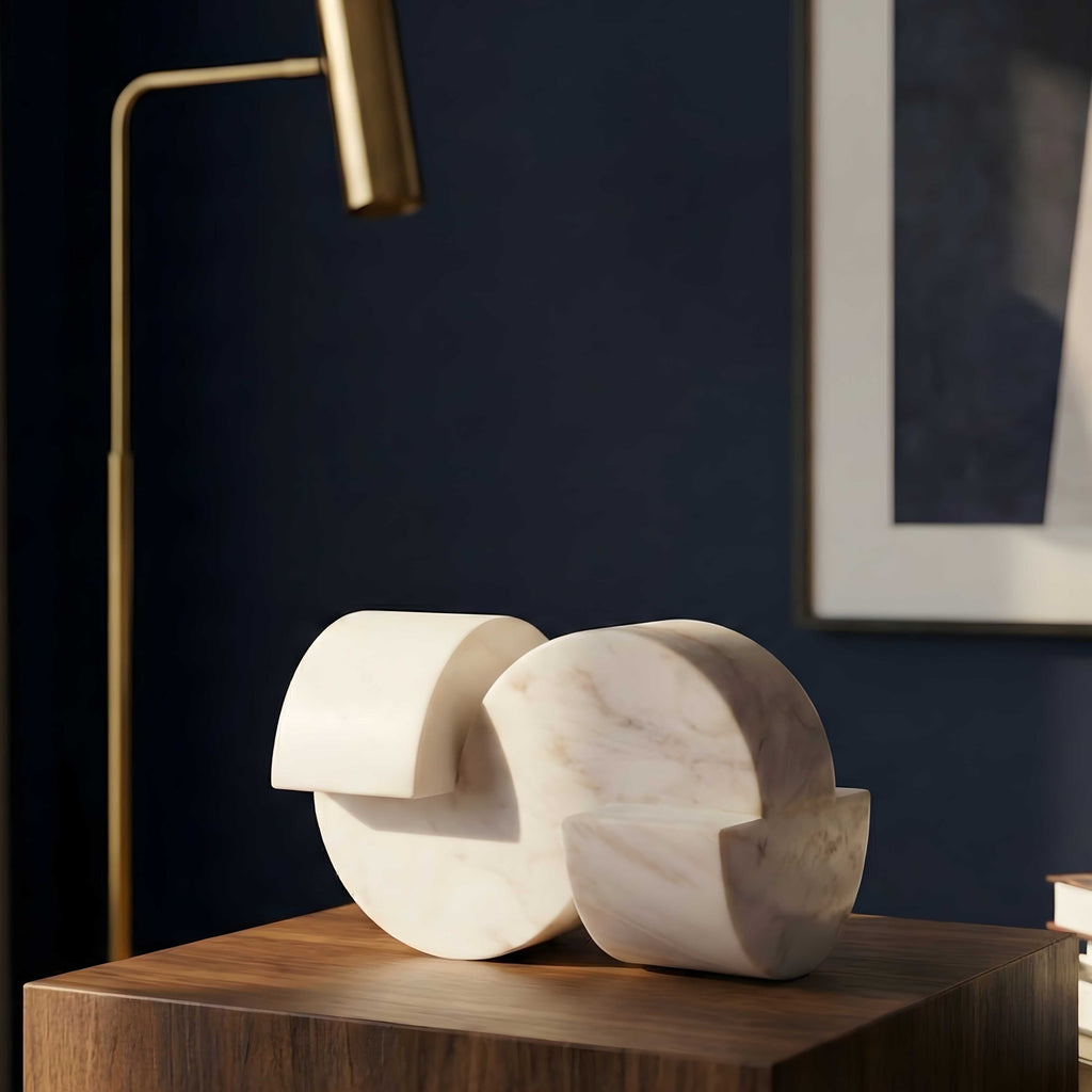 Infinity Interlock Centrepiece