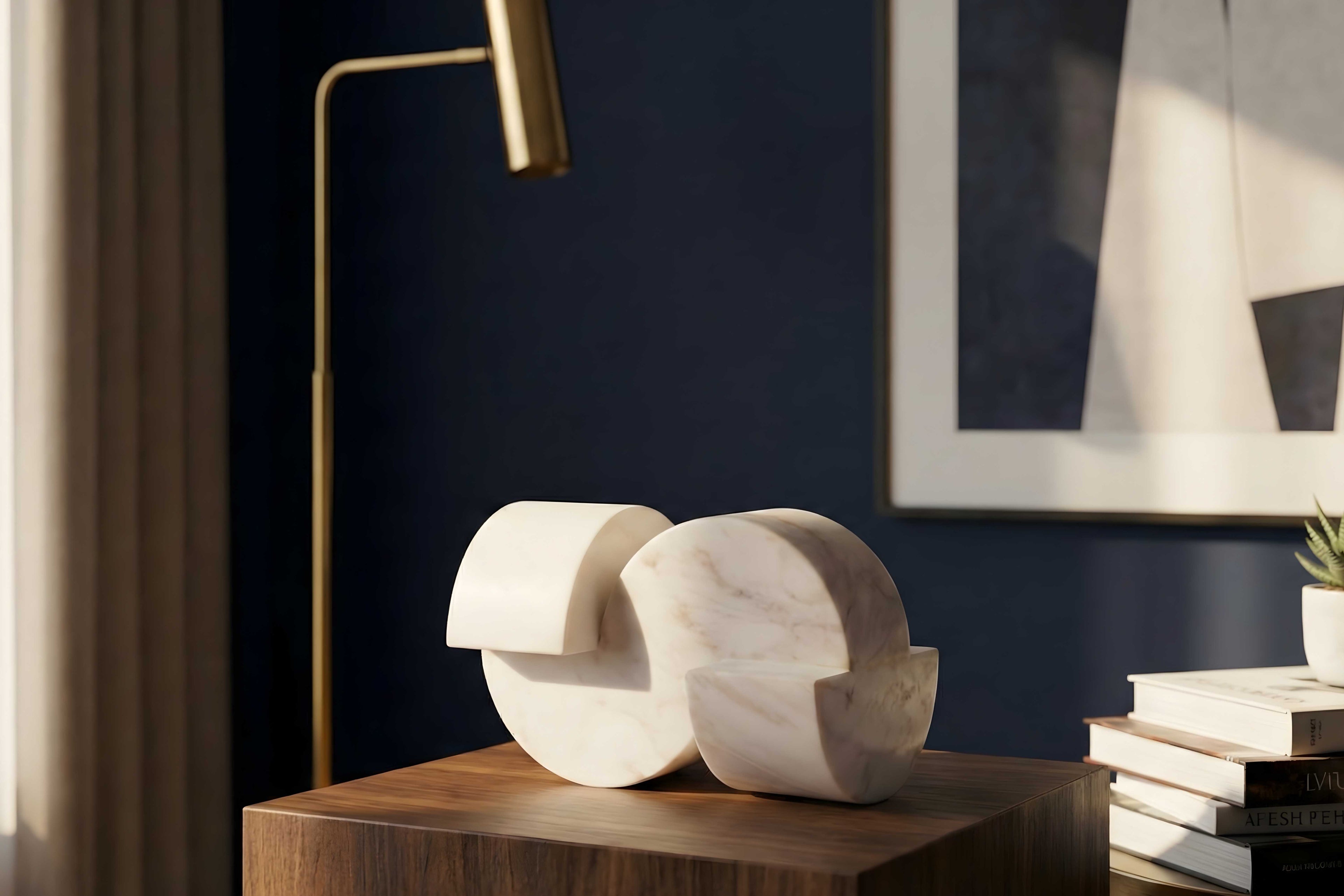 Infinity Interlock Centrepiece