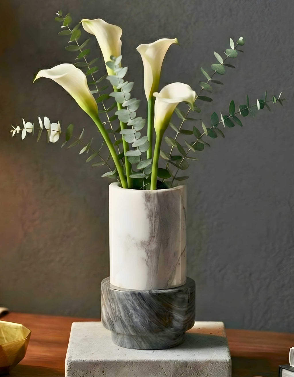 Shadow Splash Vase