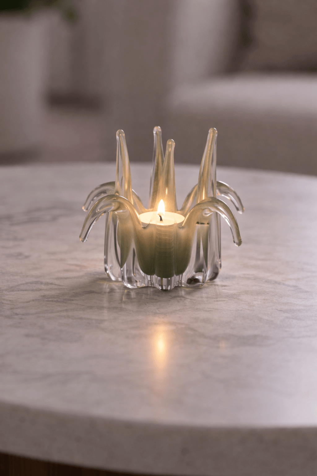 Gleam Petal Candle Stand